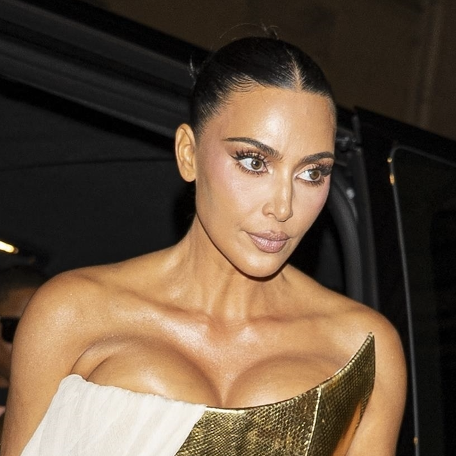 Kim Kardashian Goes Full Cabaret in a Gold Corset for Her 45th Birthday |  Marie Claire
