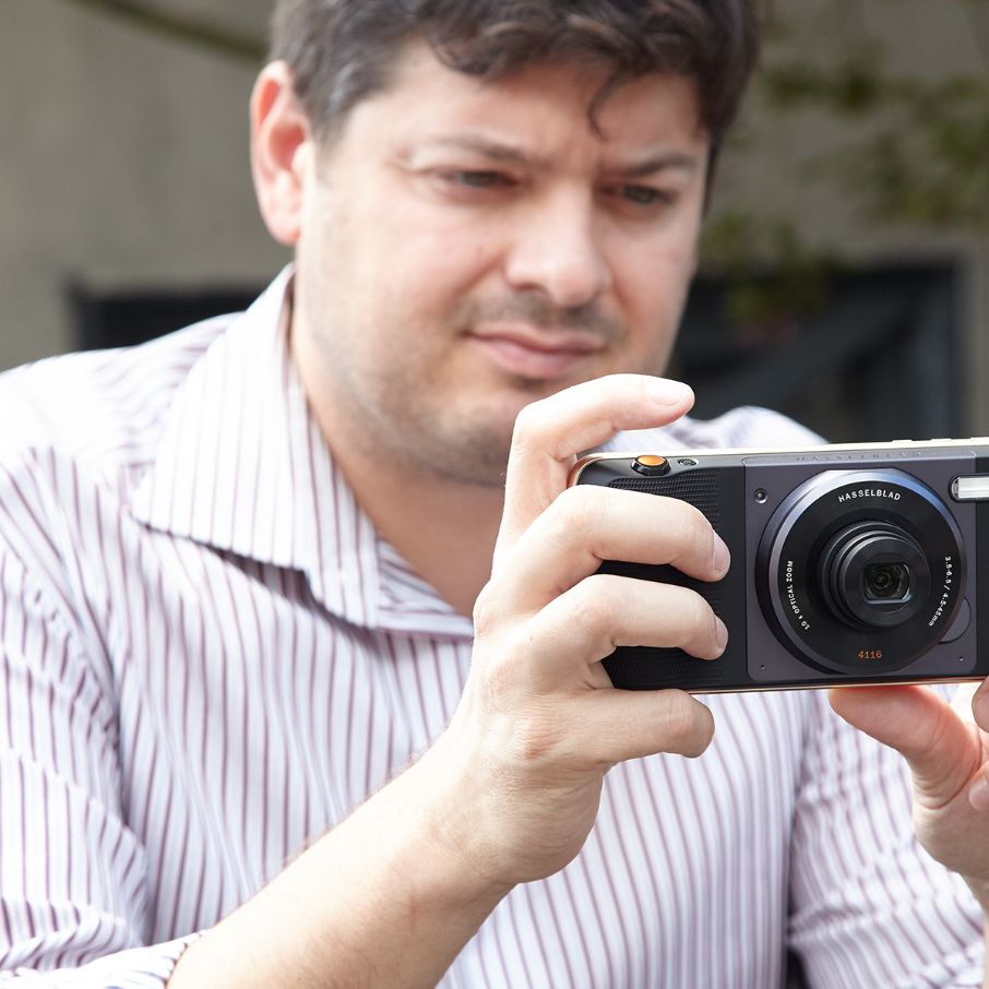 Hasselblad 4116 True Zoom Mod: One Bulky Shooter | Tom's Guide