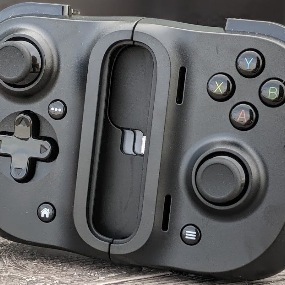 Grab the amazing Razer Kishi mobile controller for half off this