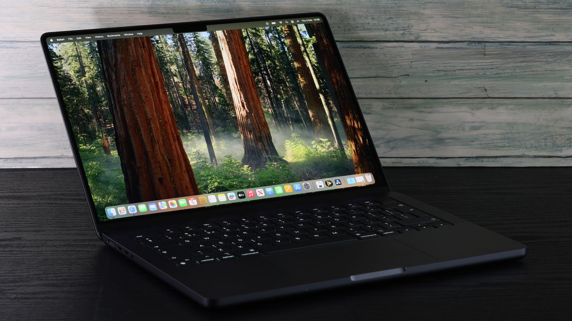 【新品同様】MacBookPro 14インチ M4 Pro 48GB/500GB Amazon.com: Apple 2024 MacBook Pro Laptop with M4 Pro, 14
