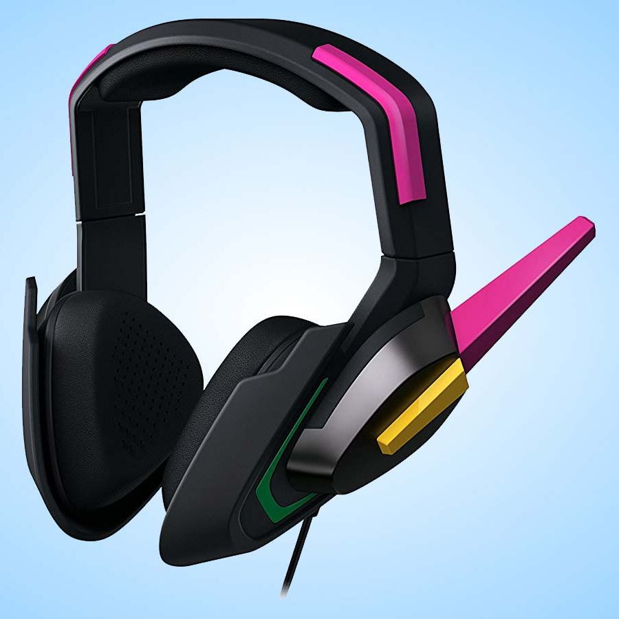 Razer Meka Headset Makes You Feel Like D.Va | Tom's Guide