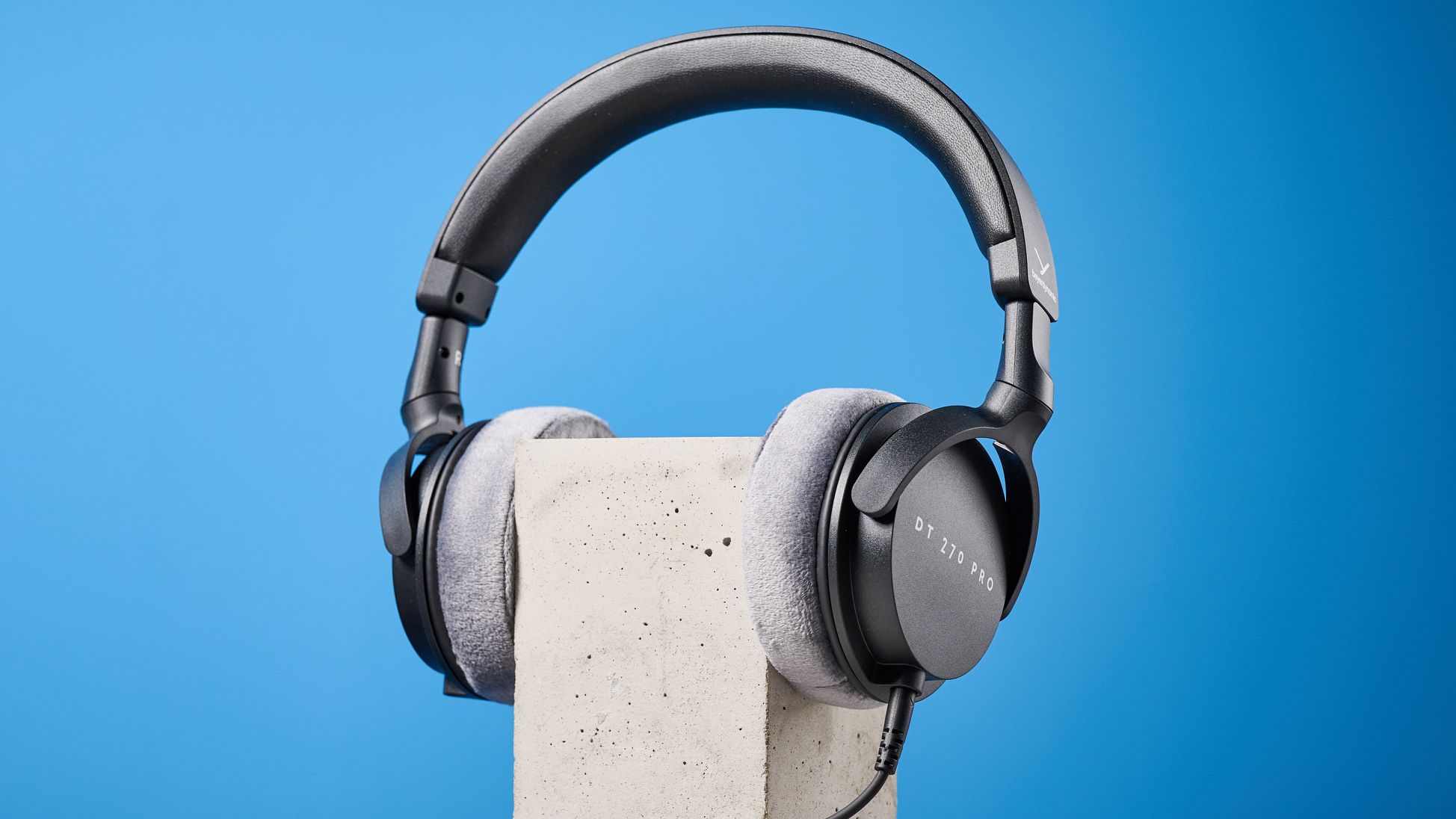 Beyerdynamic DT 270 Pro review | Tom's Guide