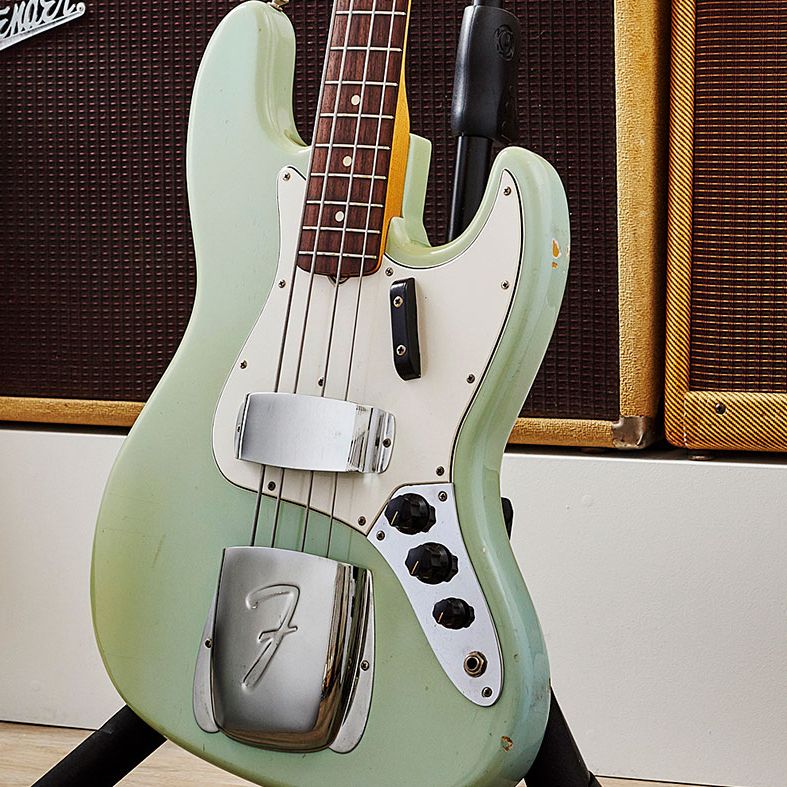 グリーンFender jazz bass 70’s vintage Fender American Vintage II 1966 Jazz Bass - Sea Foam Green