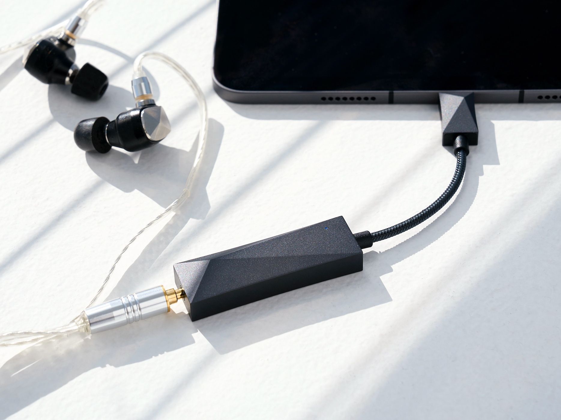 その他 Astell&amp;Kern AK HC2 USB DAC Astell&Kern AK HC2 Portable USB DAC Cable & Headphone
