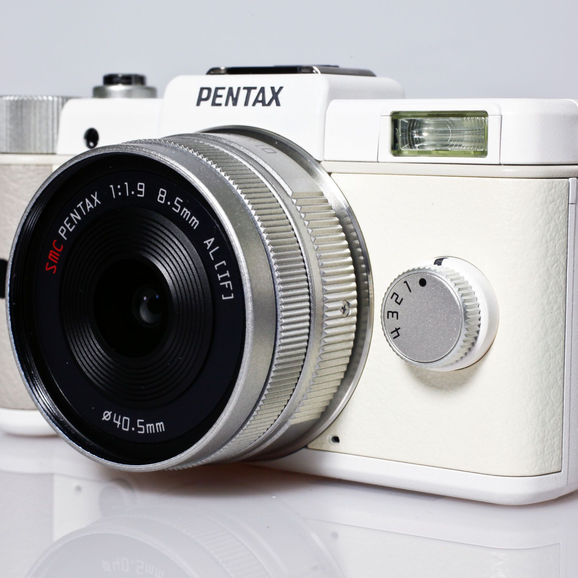 ☆ショット1264回☆PENTAX Q10 ホワイト×ホワイト ＃457 ☆ショット