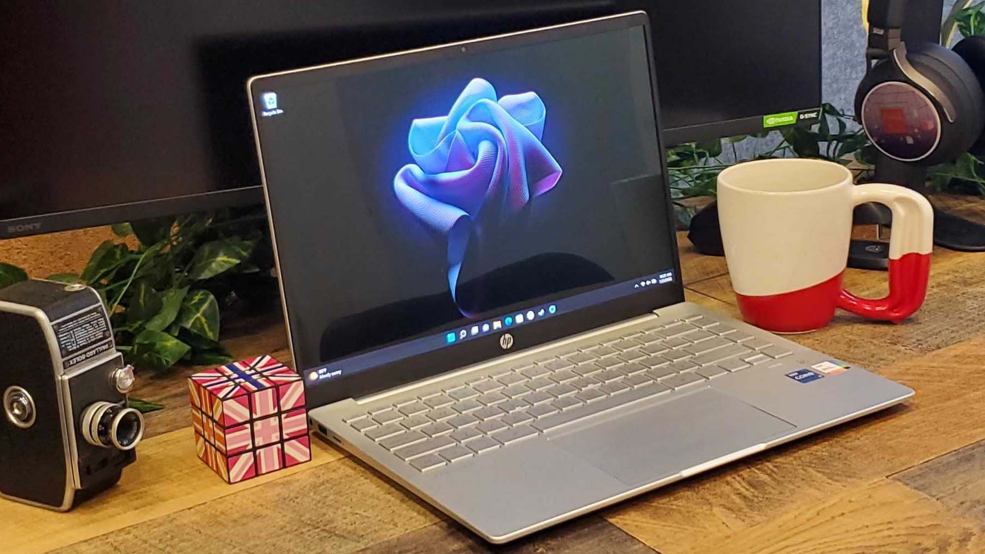 HP Pavilion Plus 14 review: burns twice as bright for half as long