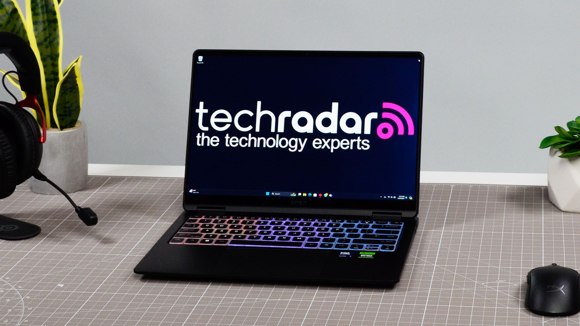 HP Omen Transcend 14 review: a stylish, reasonably-priced OLED