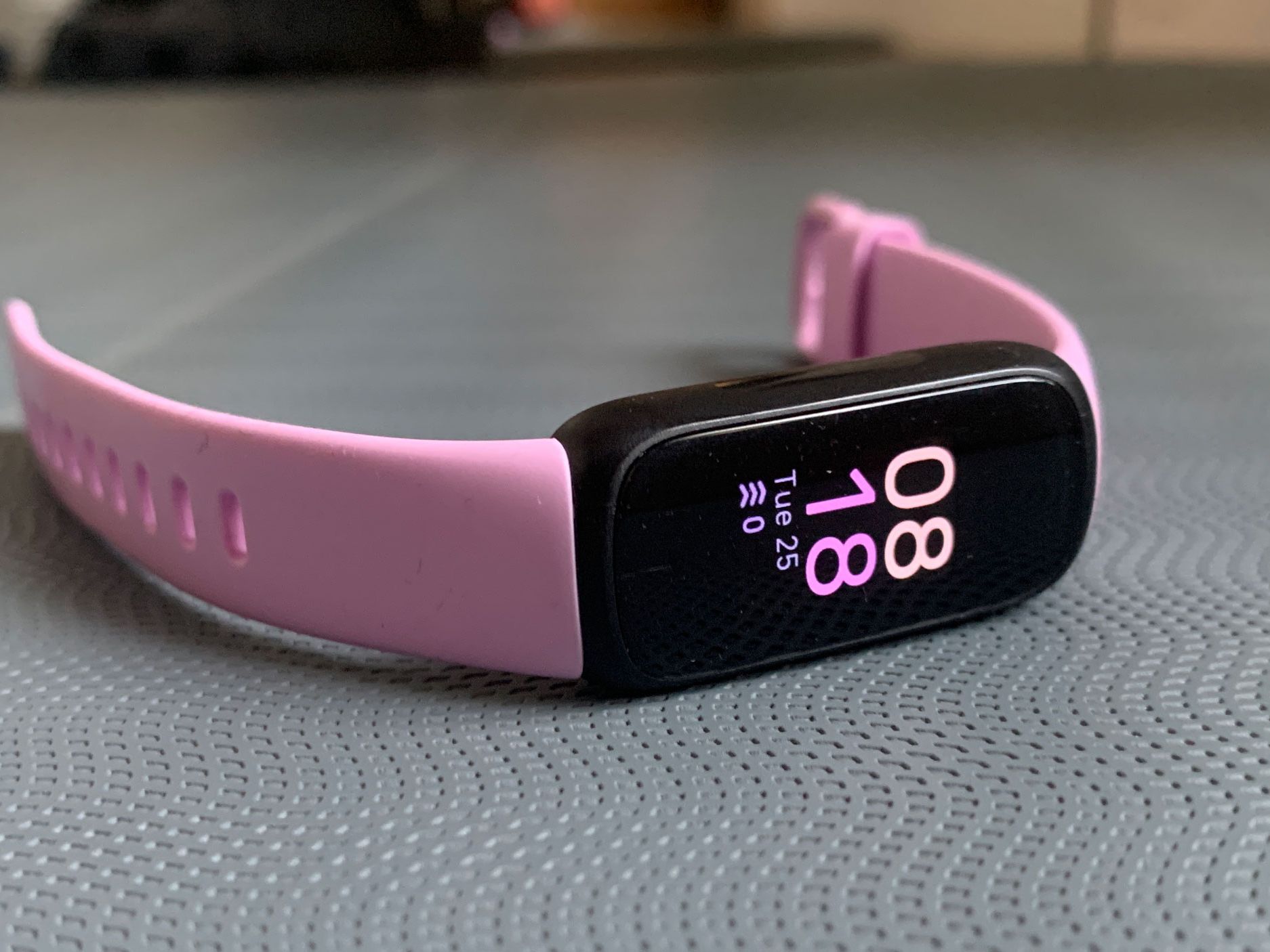 トレーニング用品 Google - fitbit inspire3 Fitbit Inspire 3 Health & Fitness Tracker - Stress, Sleep