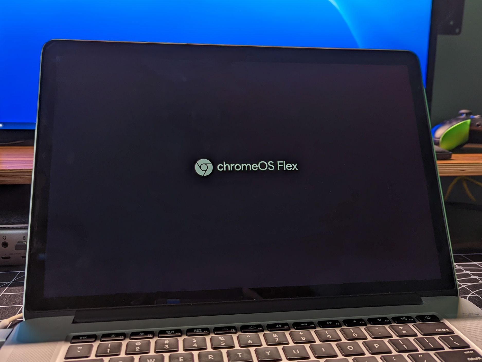 How to turn an old PC or Mac into a Chromebook with ChromeOS Flex