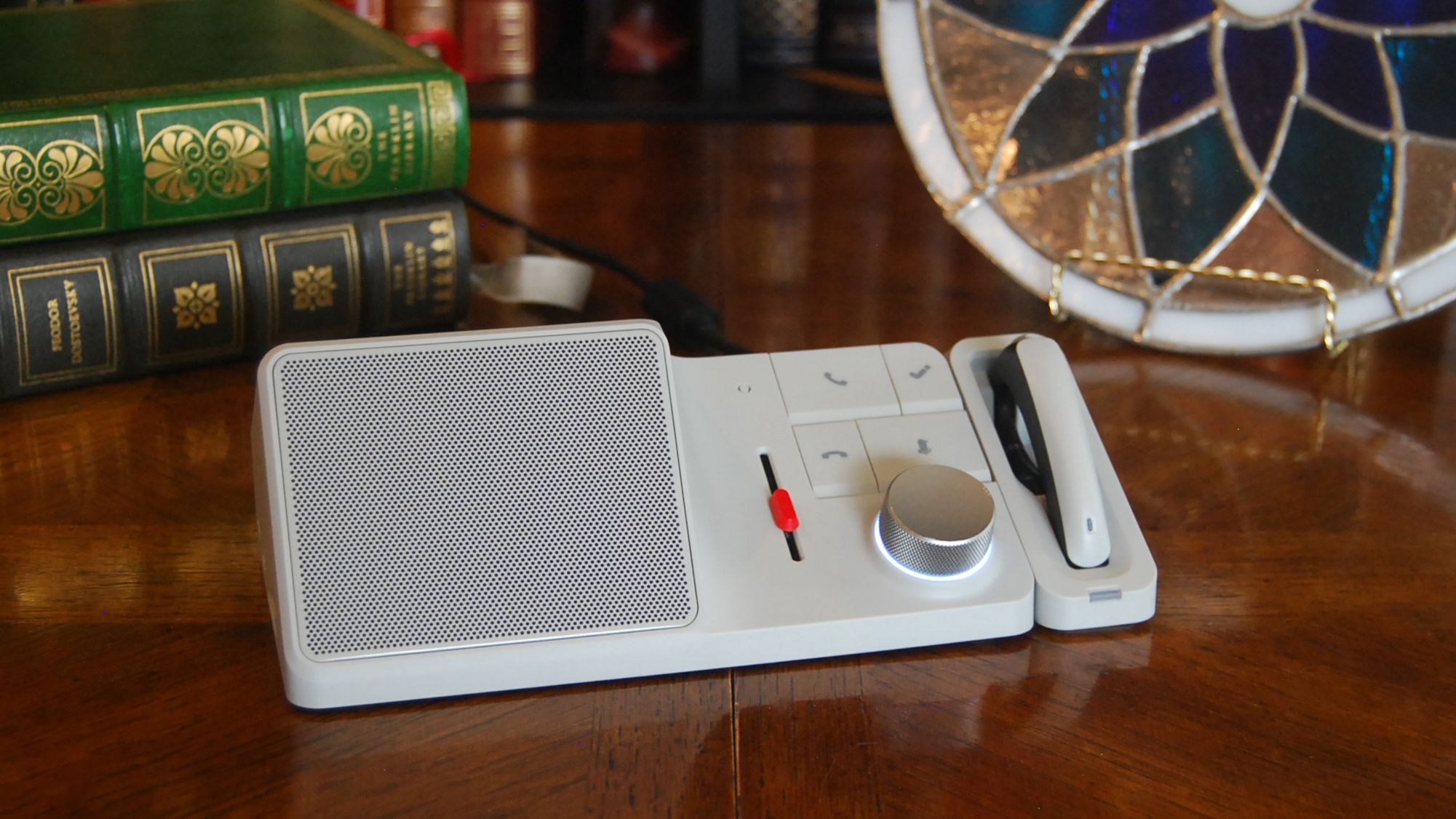 HiDock H1 review: This 'AI-powered' laptop dock is the first