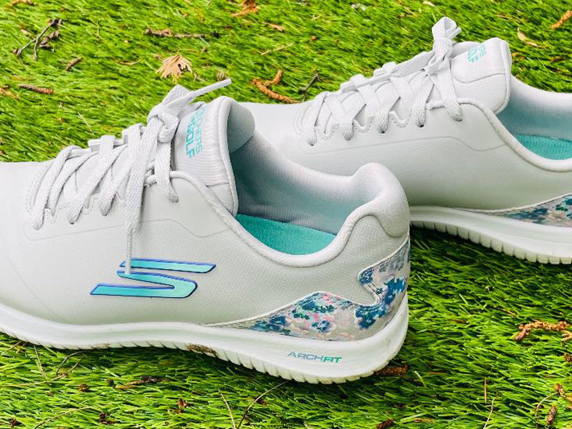 skechers go golf women's max golf shoe