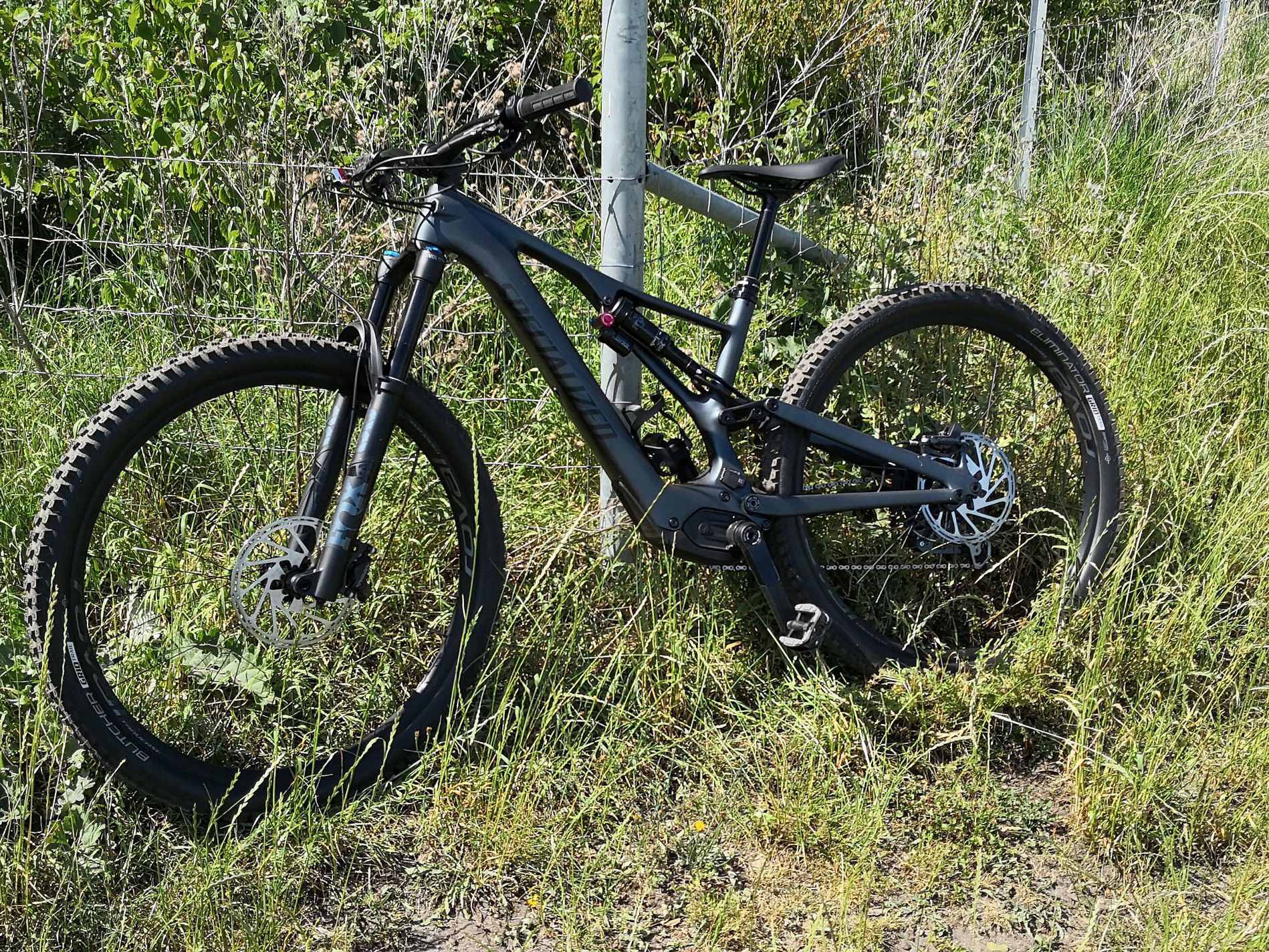 Specialized Turbo Levo SL Comp M 　EMTB Review: 6 Months Aboard the Specialized Levo SL eMTB - Pinkbike