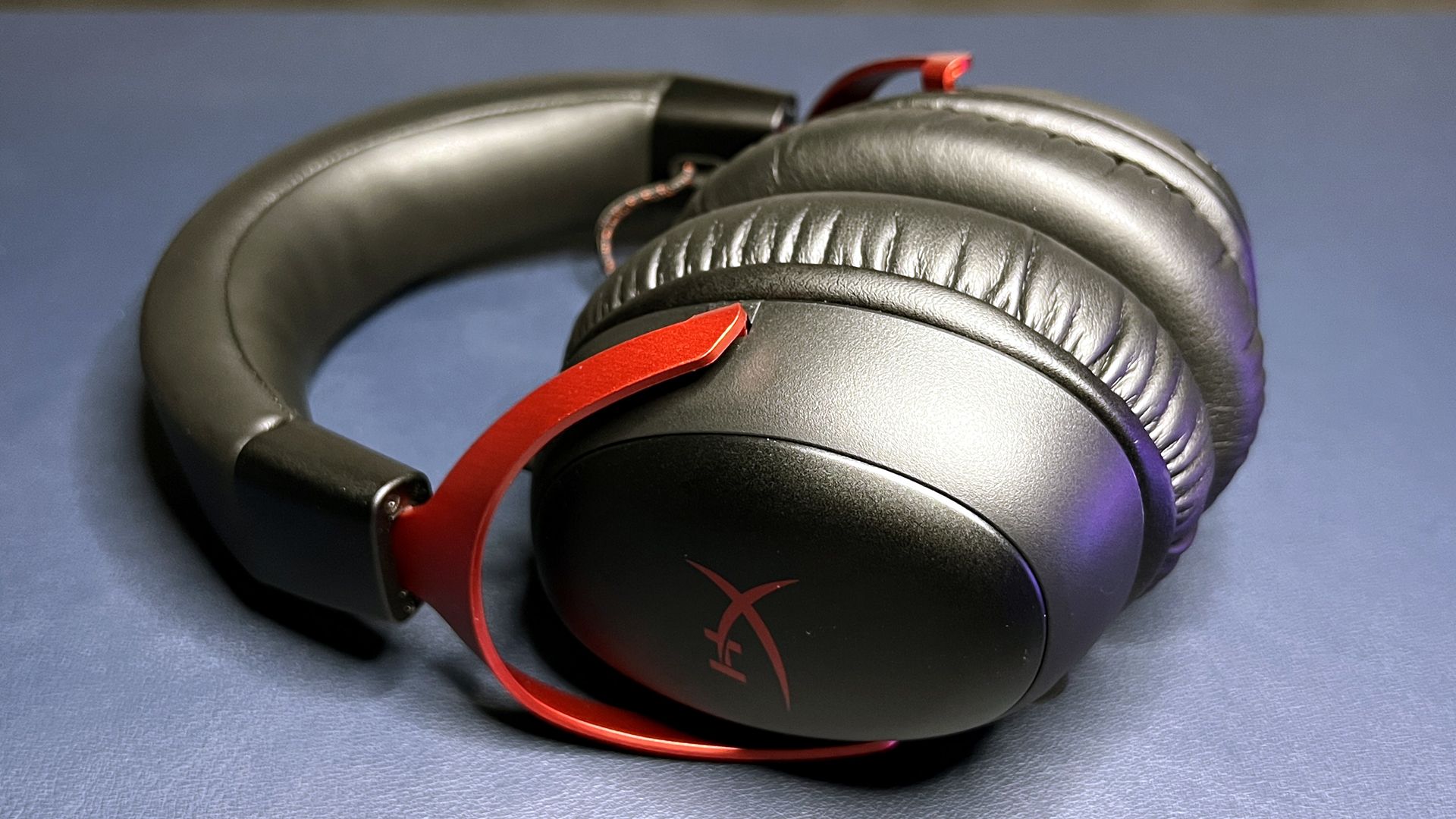 Amazon.com: HyperX Cloud III Wireless – Gaming Headset for