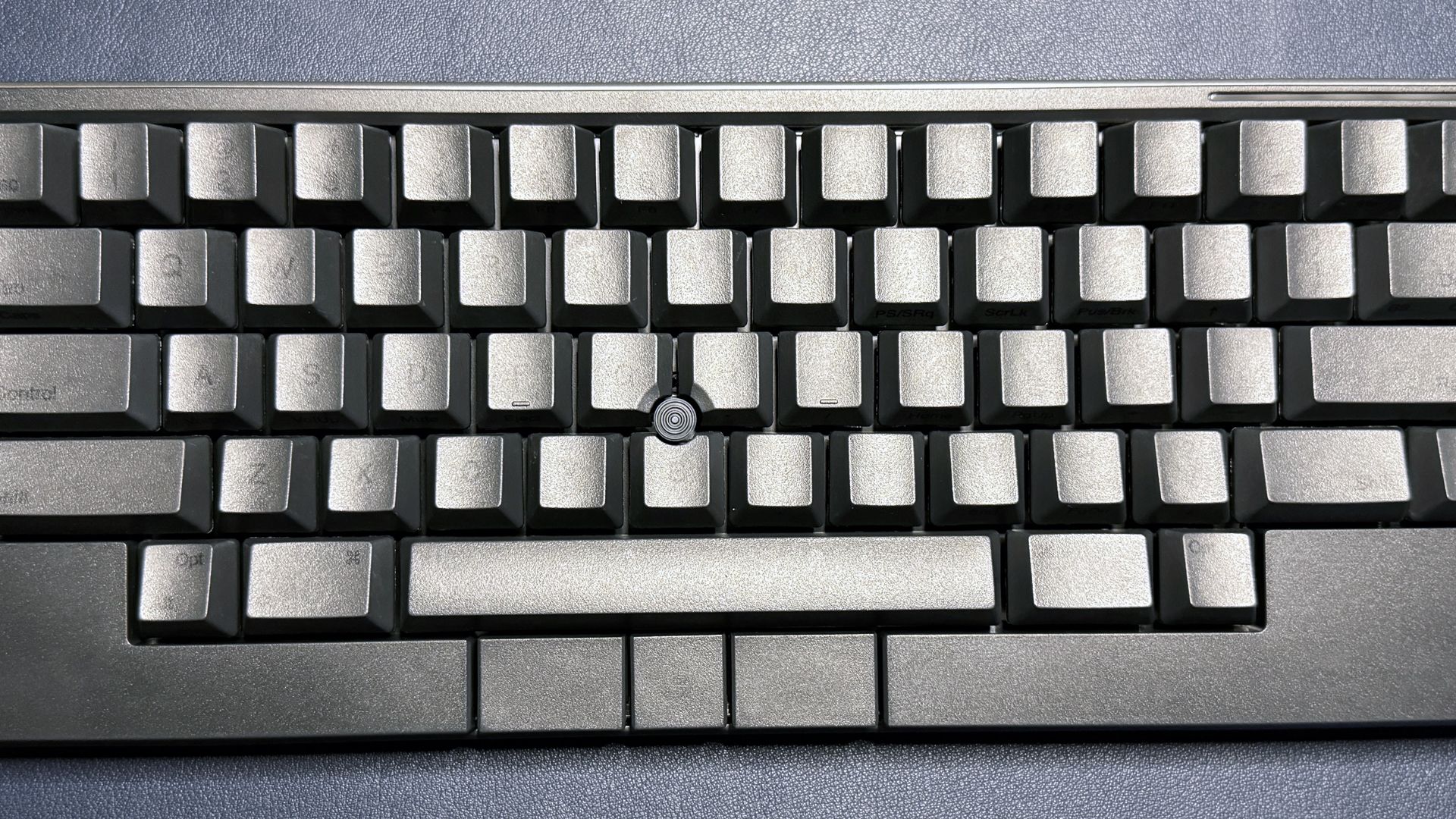 HHKB Studio Review: Trackpoint, No Topre | Tom's Hardware