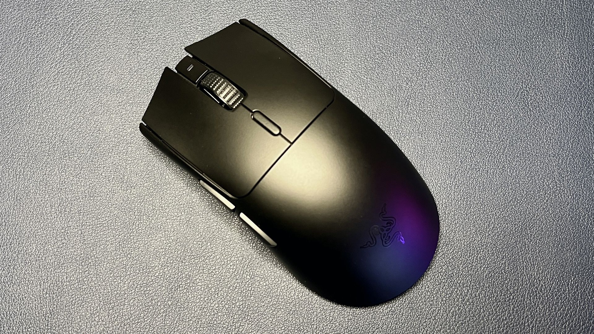 Razer Viper V3 HyperSpeed Review: Feels Lighter | Tom's Hardware