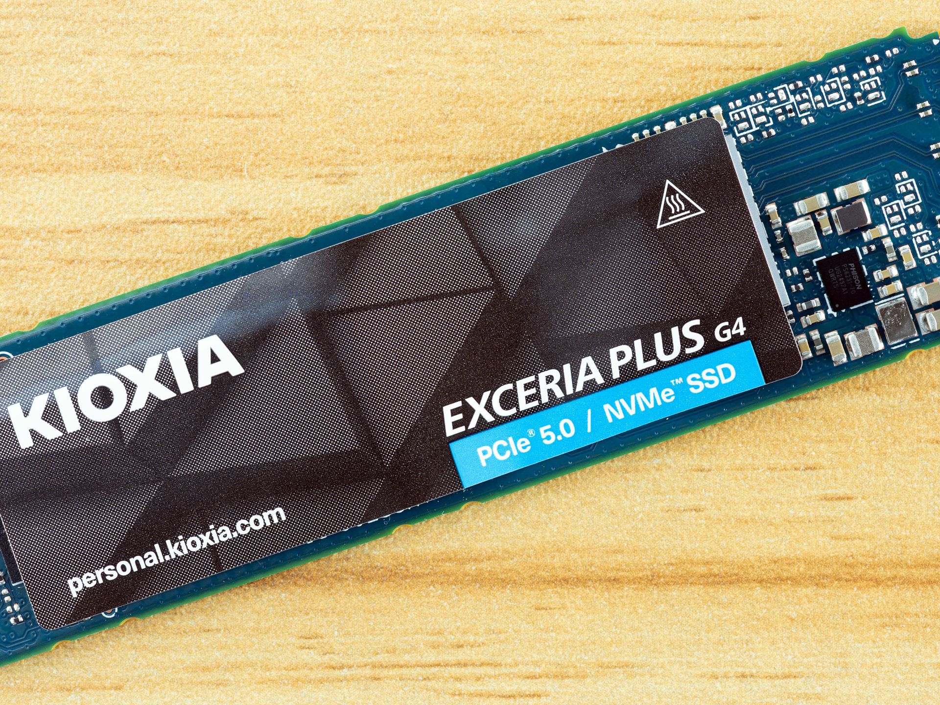 キオクシア　M.2 SSD EXCERIA PLUS G4 2TB EXCERIA PLUS G4 - NVMe™ SSD | KIOXIA - Middle East & Africa