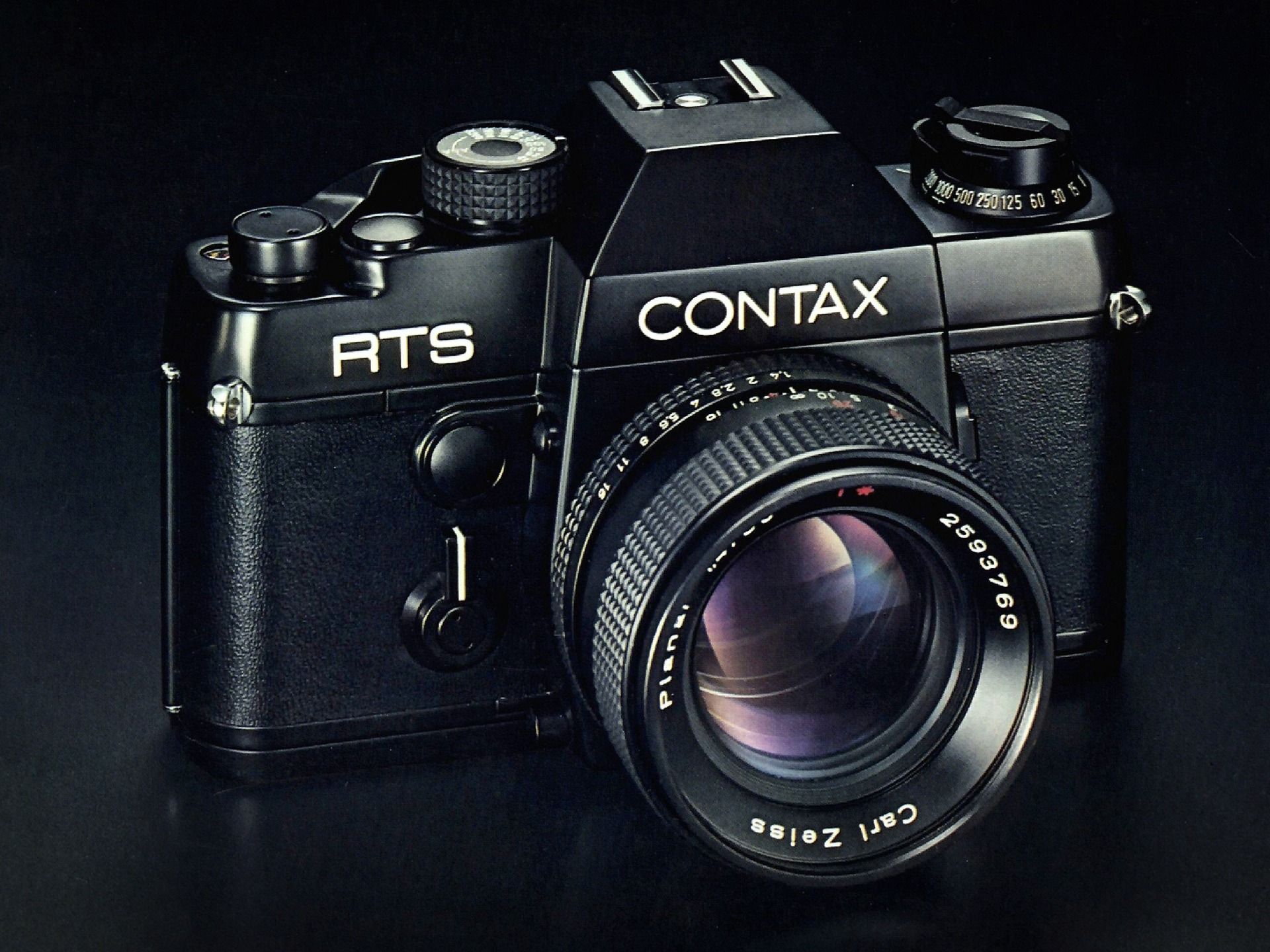 How Porsche, Carl Zeiss and Yashica teamed up in secret to build