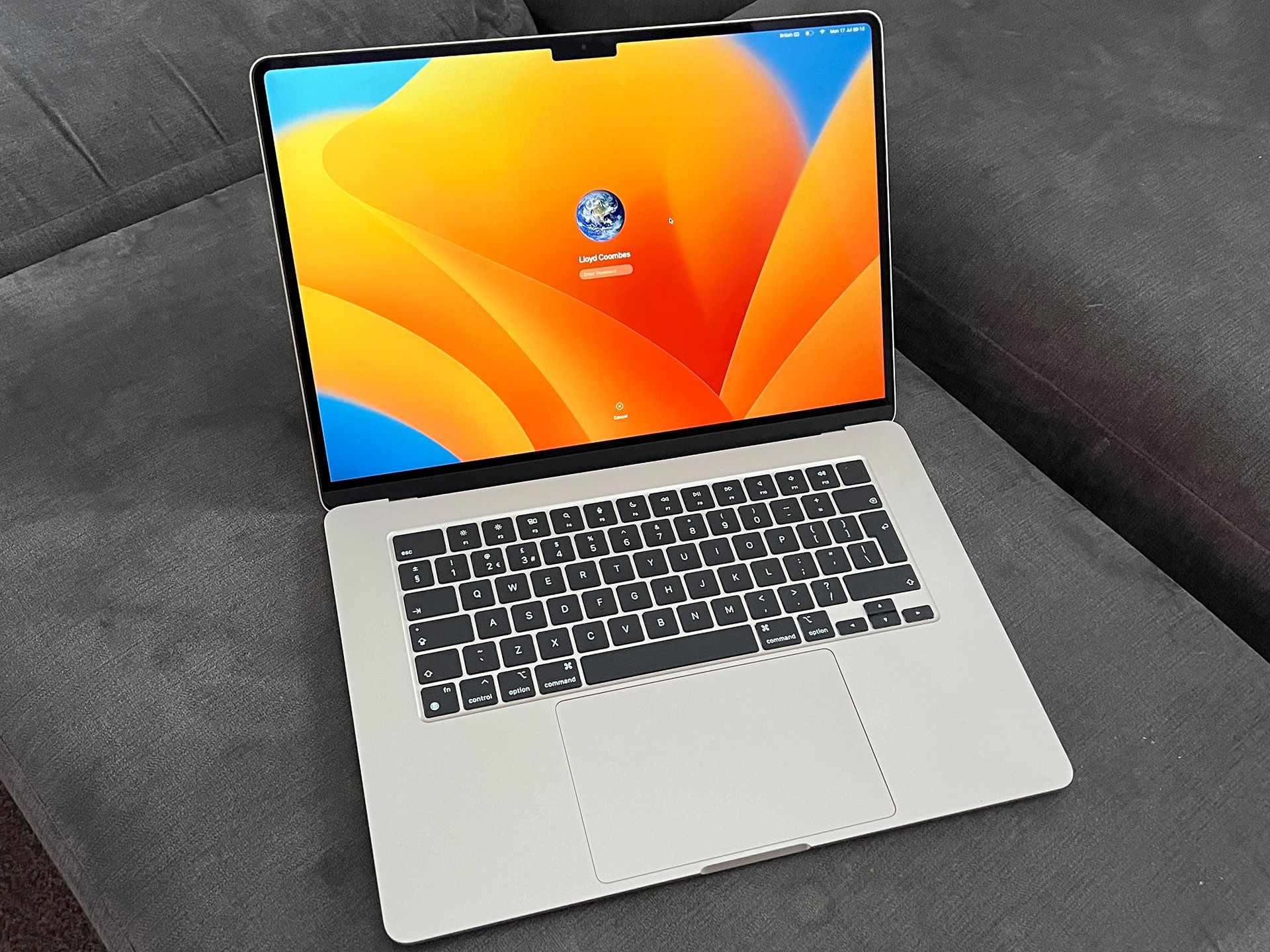 Apple MacBook Air M2 15-inch laptop review | Space