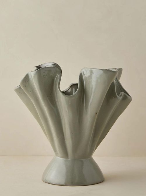 Darcia Vase