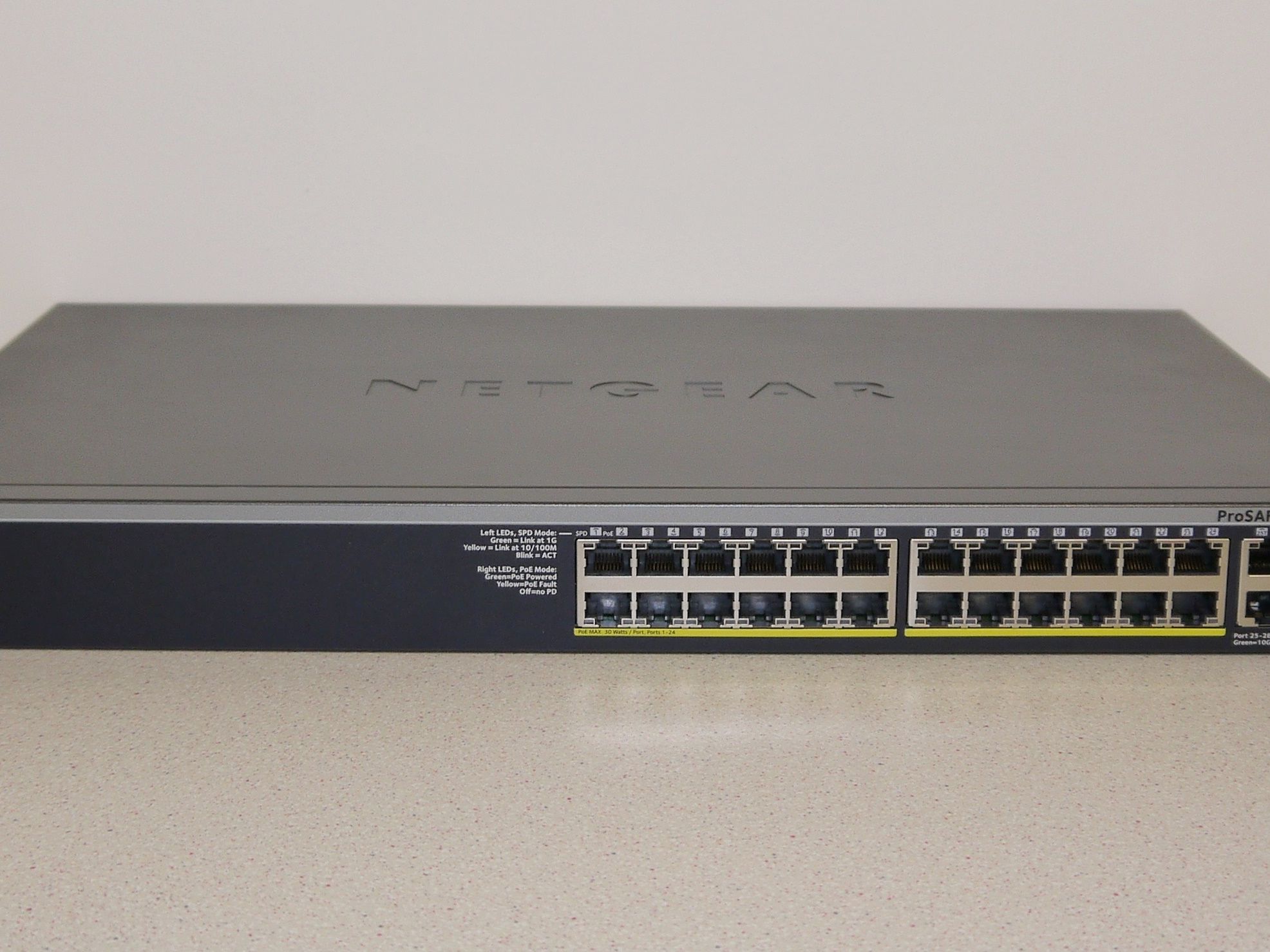 ルーター・ネットワーク機器 NETGEAR ProSAFE S3300-28X c49783c4a8e1ccd6691e1b50ba506b