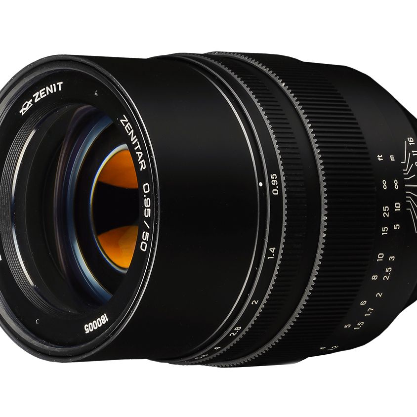 Zenitar 0.95/50 super fast Sony E-mount lens finally available