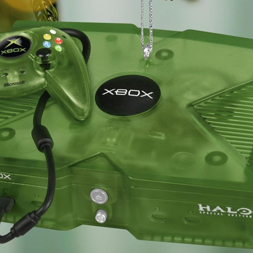 Новое праздничное украшение в стиле оригинального Xbox выпущено компанией Hallmark — изображение 8