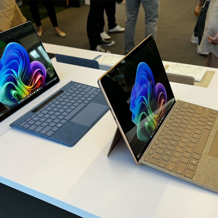 Microsoft Surface Pro Hands On Youtube