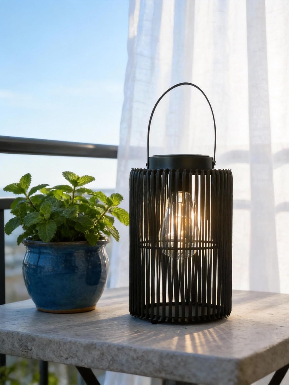 Large Solar Lanterns Outdoor Waterproof Pe Rattan Cylindrical Garden Light