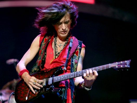 洋楽 AEROSMITH 1988 JOE'S 38TH BIRTHDAY PARTY Aerosmith's Joe Perry rushed to the hospital after