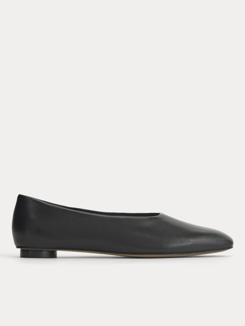 Gallery Square-Toe Flat | Black - 5