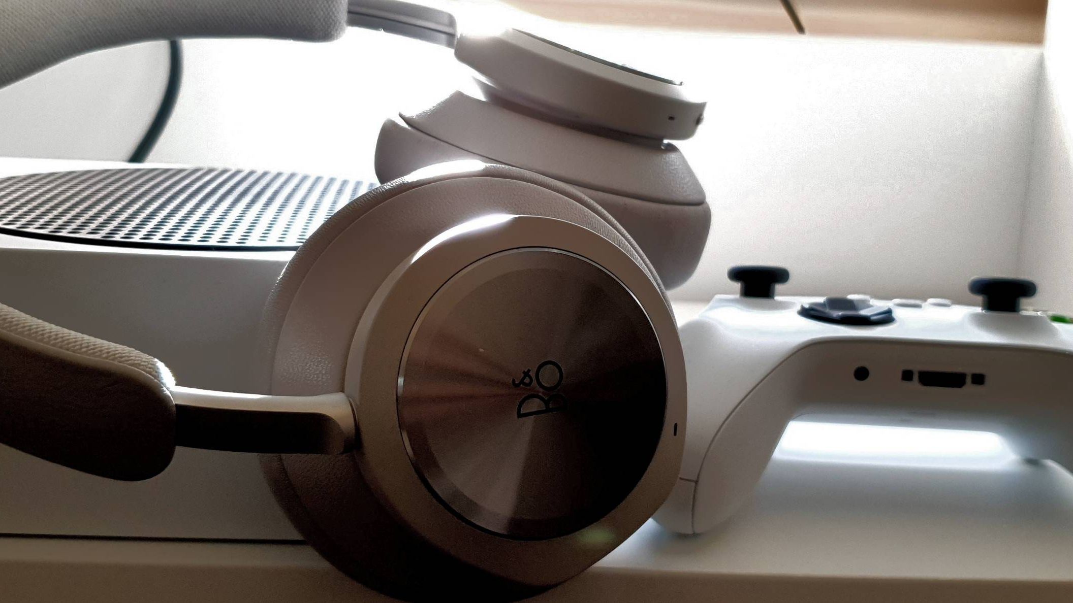 ヘッドホン Bang & Olufsen Beoplay Portal Grey Mist Amazon.com: Bang & Olufsen Beoplay Portal PC/PS