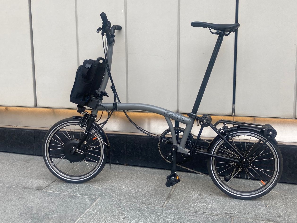 Sepeda Brompton Brompton M6r Raw Lacquer Black Edition Sepeda