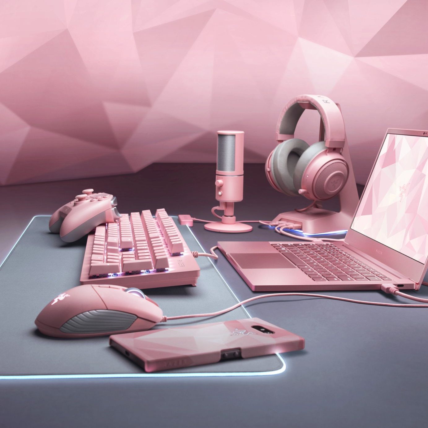 Razer Blade Stealth, peripherals get the 'Pretty in Pink