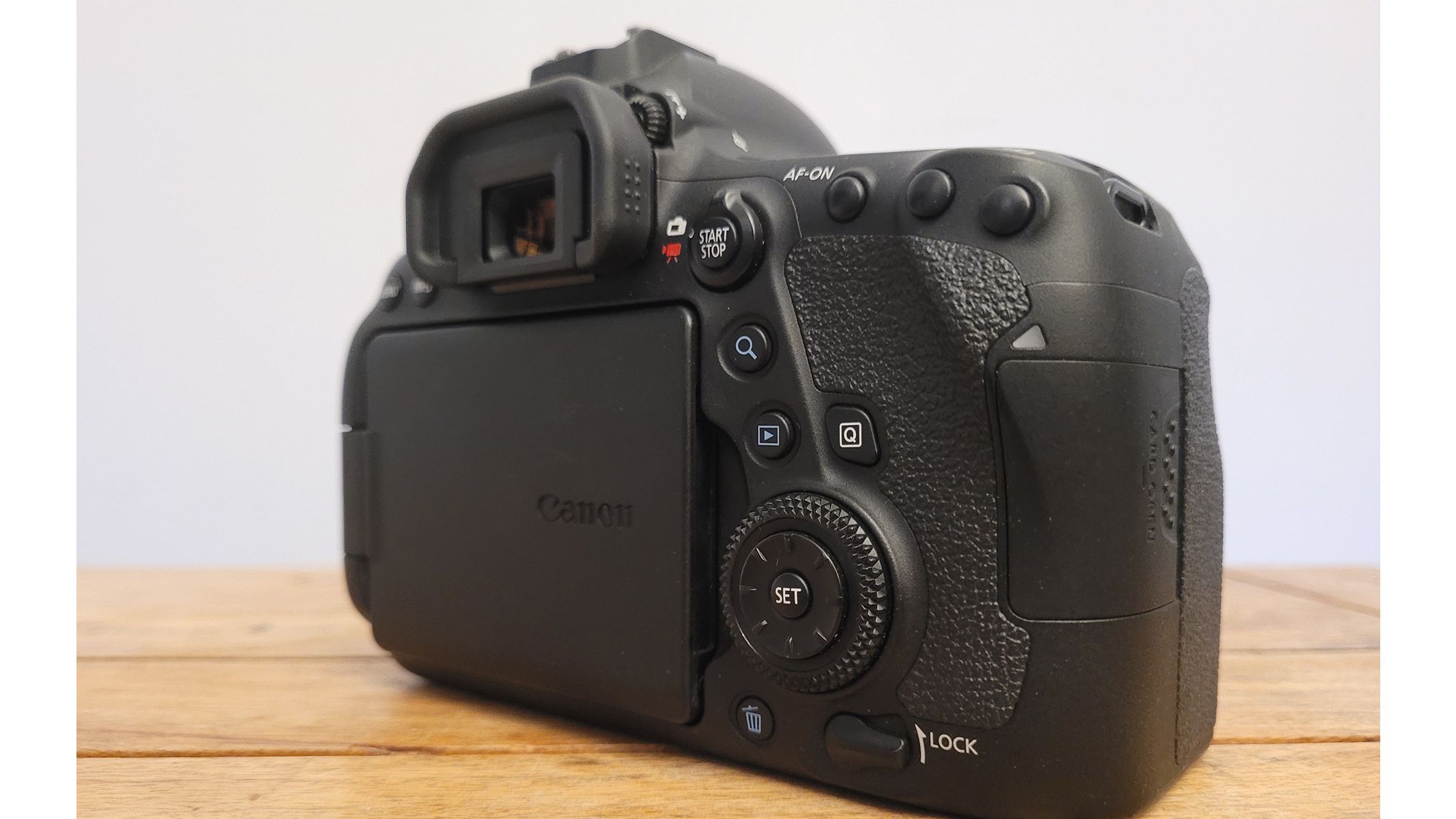 Canon EOS 6D Full Frame DSLR Digital Camera Body