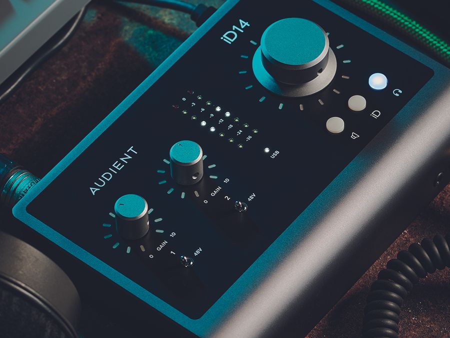 AUDIENT iD14 mk2 付属品完備 32PhAzvtrcmVrV4UyprHQj.jpg