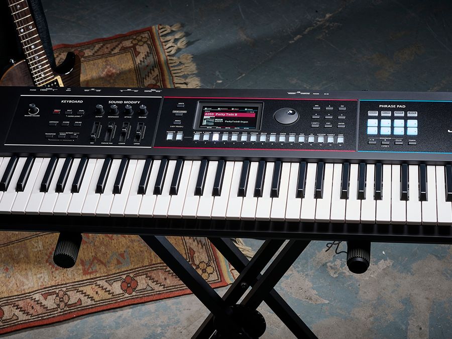 Roland JUNO-D7 Synthesizer | Guitar Center