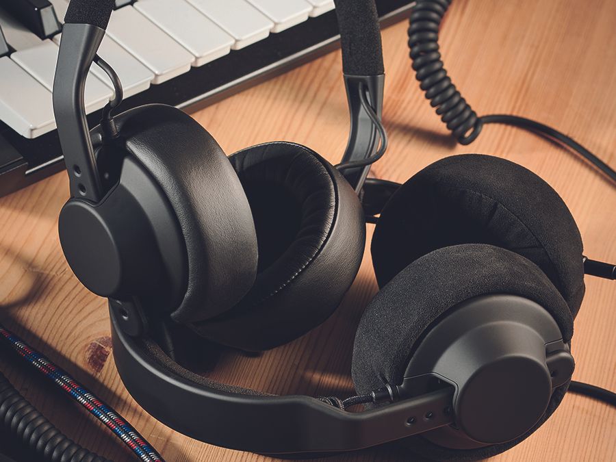 Serious Gear: AIAIAI TMA-2 DJ XE Ultra Lightweight On-Ear Headphones (Black)