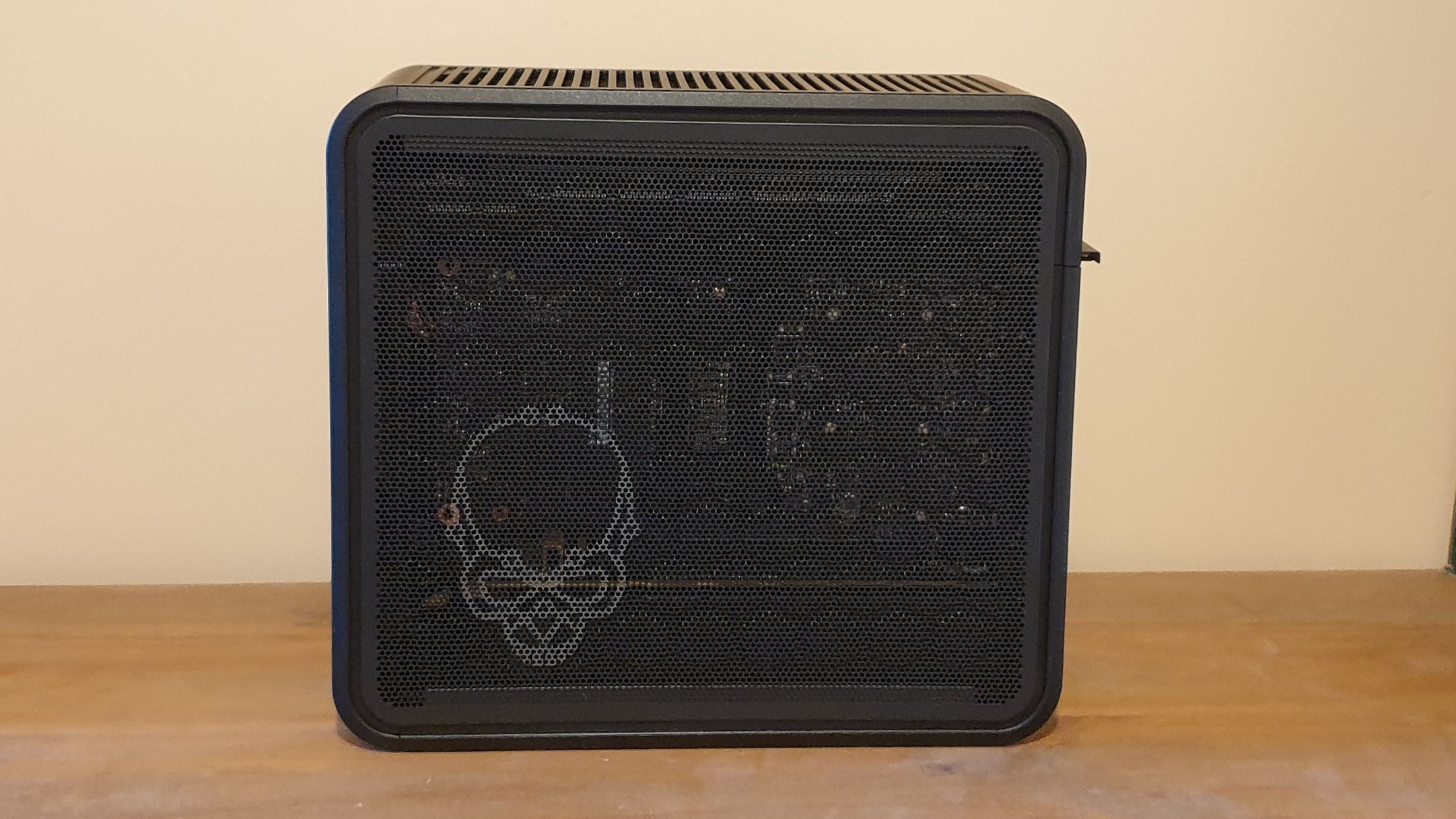 Intel nuc 9 extreme kit+ram2×16GB Amazon.com: Intel® NUC 9 Extreme Kit, NUC9i5QNX, w/US Cord, Single