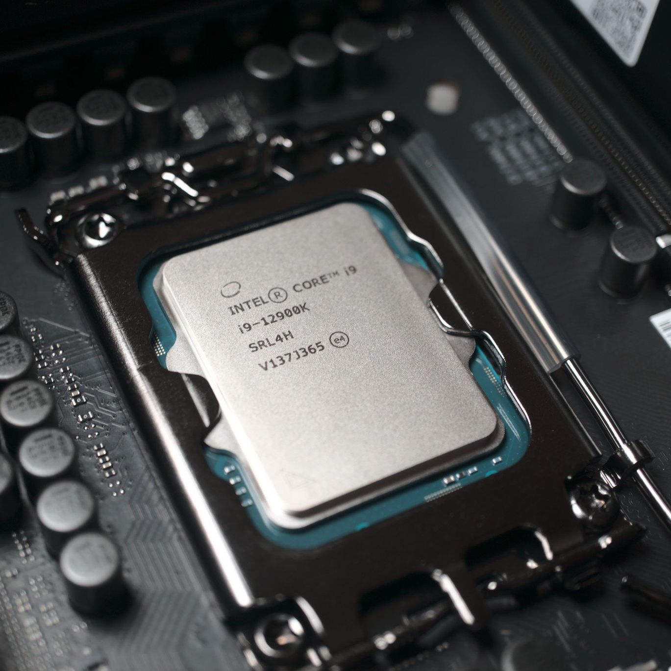 Intel Core i9-12900K CPU 12コア Amazon | Intel Corei9 プロセッサー 12900K 3.2GHz（ 最大 5.2