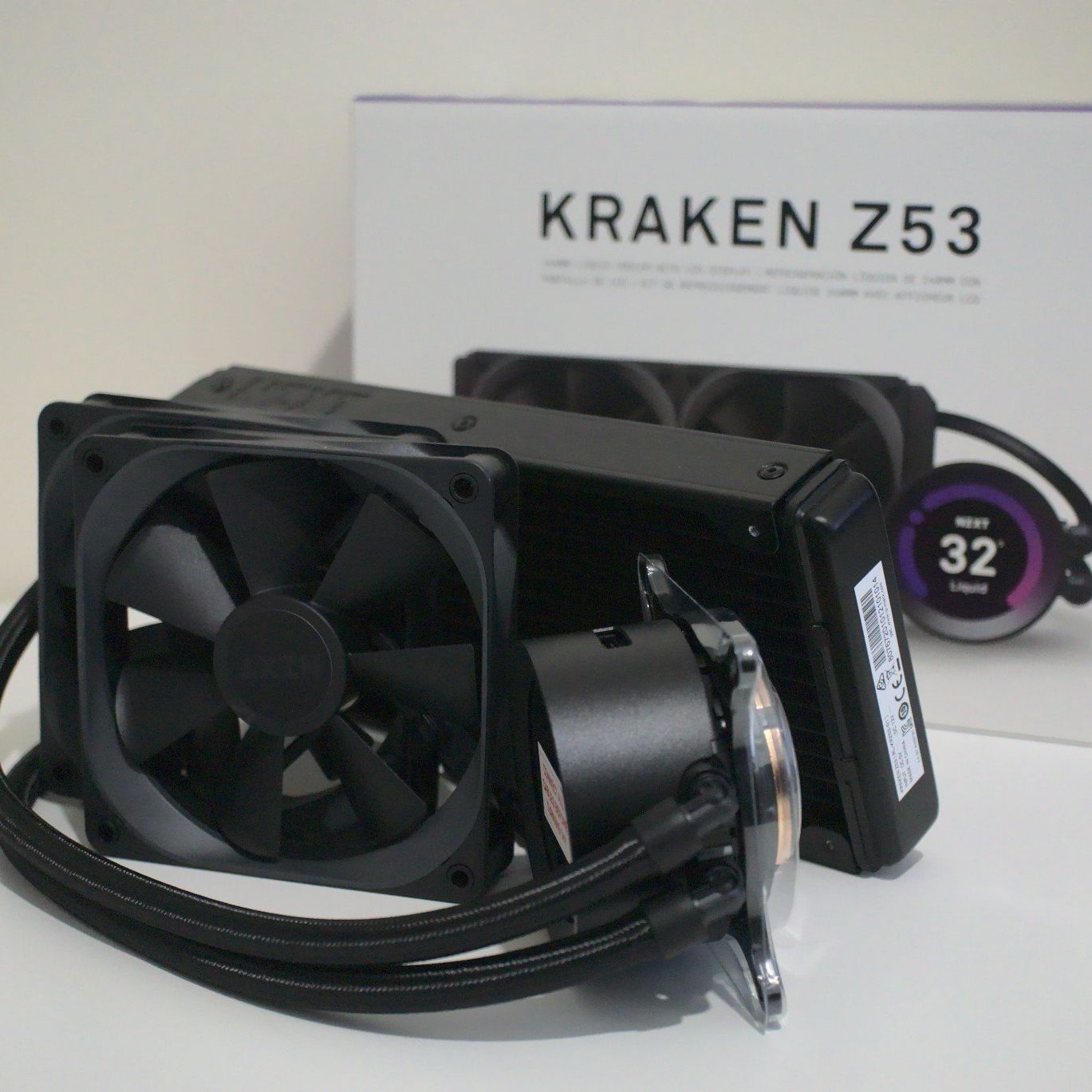 【完品】NZXT KRAKEN Z53 NZXT Kraken Z53 RGB 240mm Liquid Cooler with LCD Display