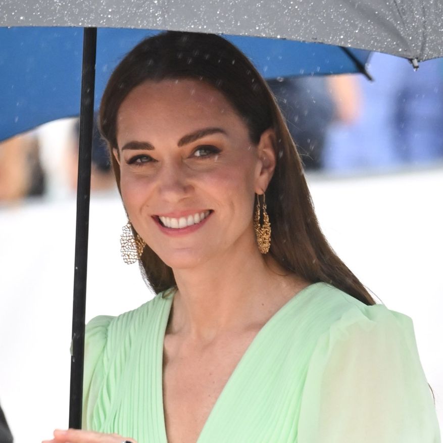 kate green dress wimbledon Kate Middleton Lime Green Off Shoulder Dress Earthshot Prize 2022 main image 0