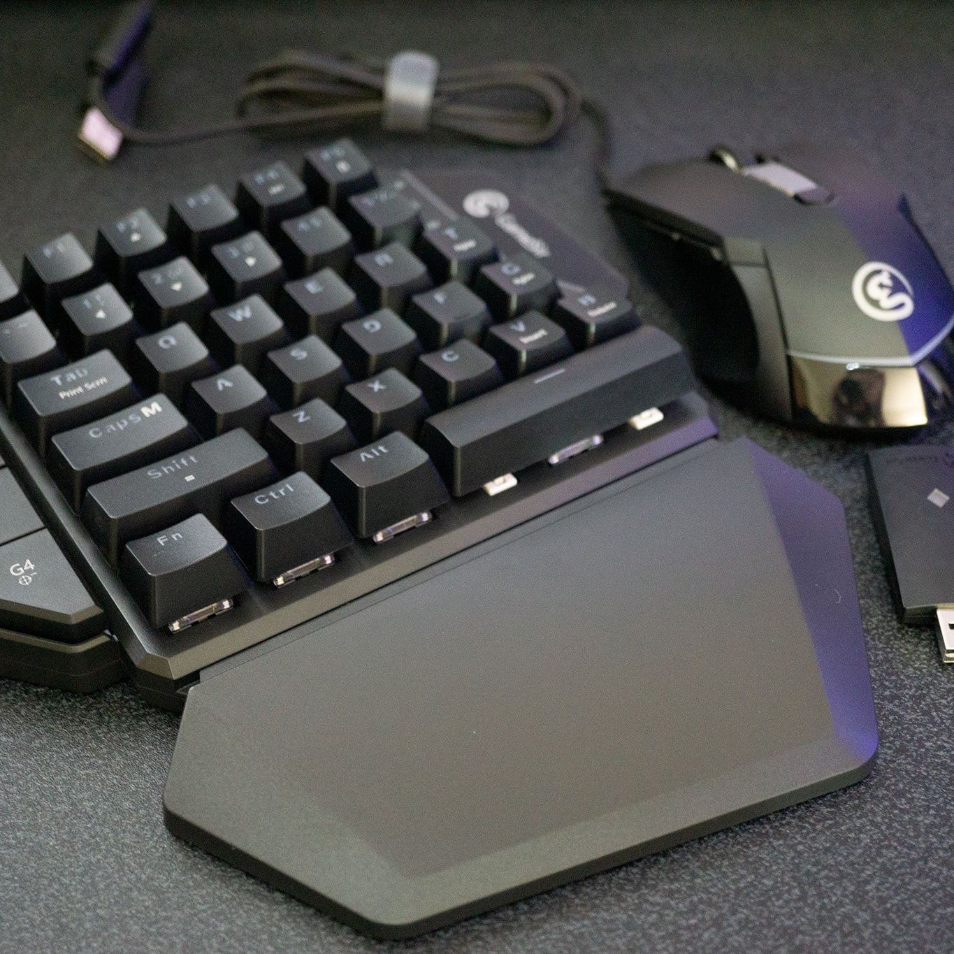 その他 Game Sir VX Aim Switch Amazon.com: GameSir VX Gaming Keyboard and Mouse for Xbox