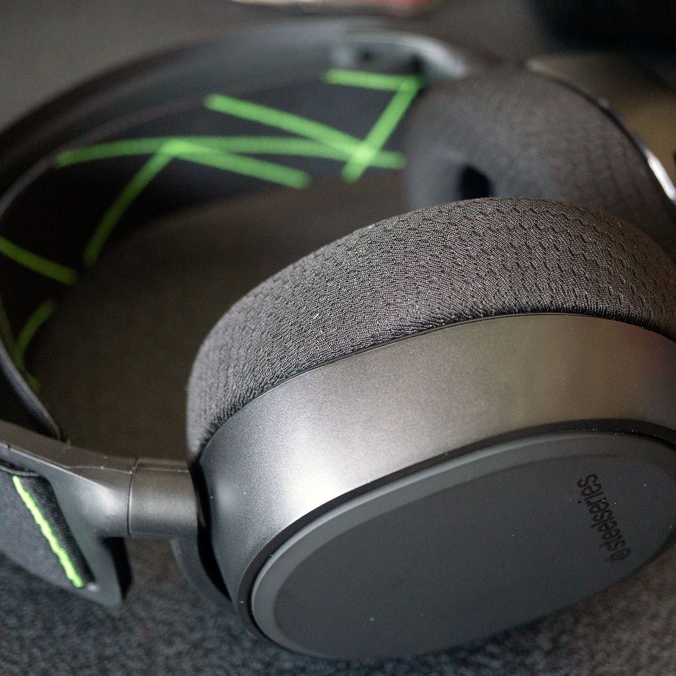 SteelSeries Arctis 9X review: A comfortable Xbox and PC headset