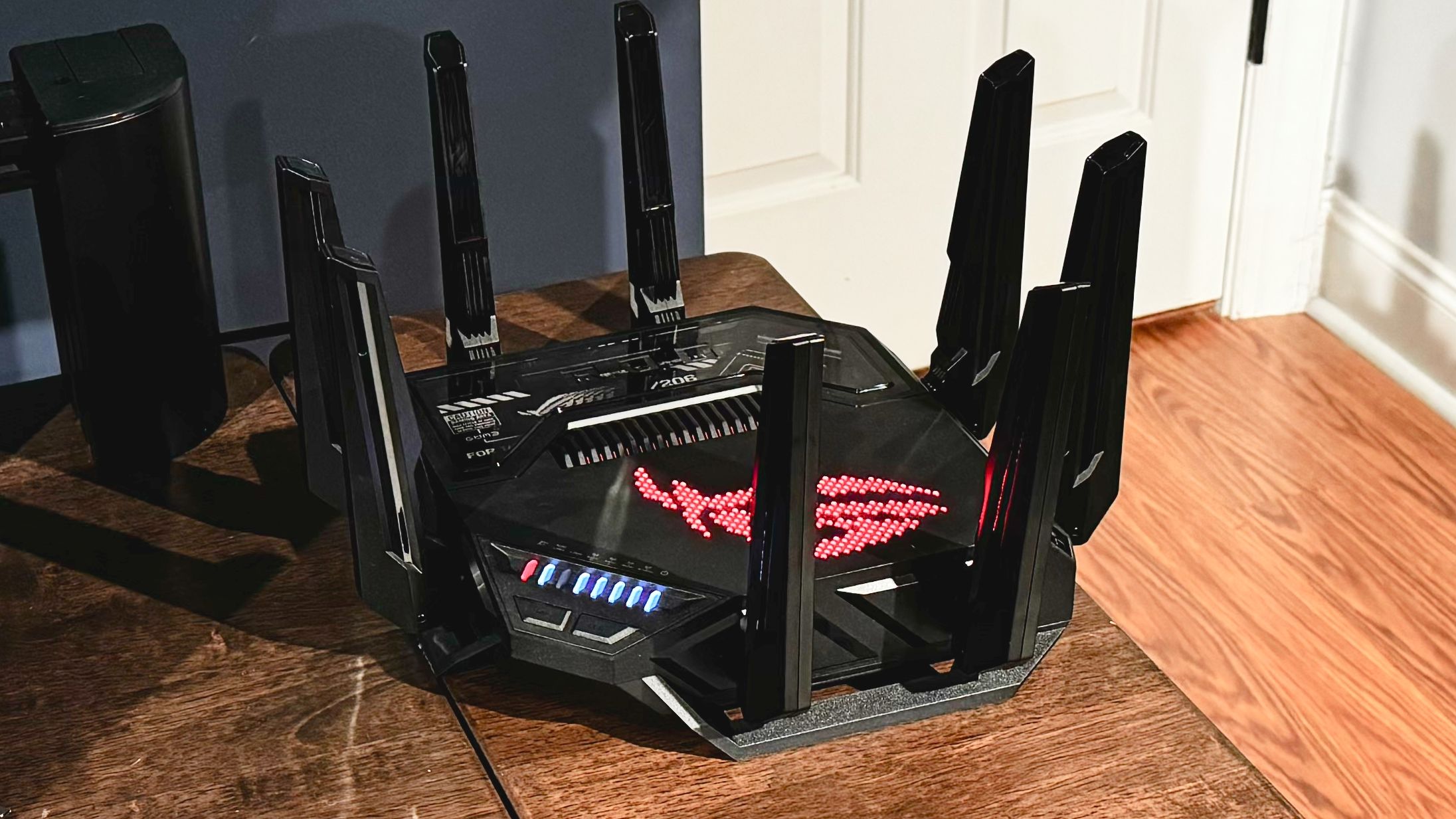 ASUS Wi-Fi ROG Rapture GT-BE98 Wi-Fi7対応 ROG Rapture GT-BE98 | Gaming networking｜ROG - Republic of