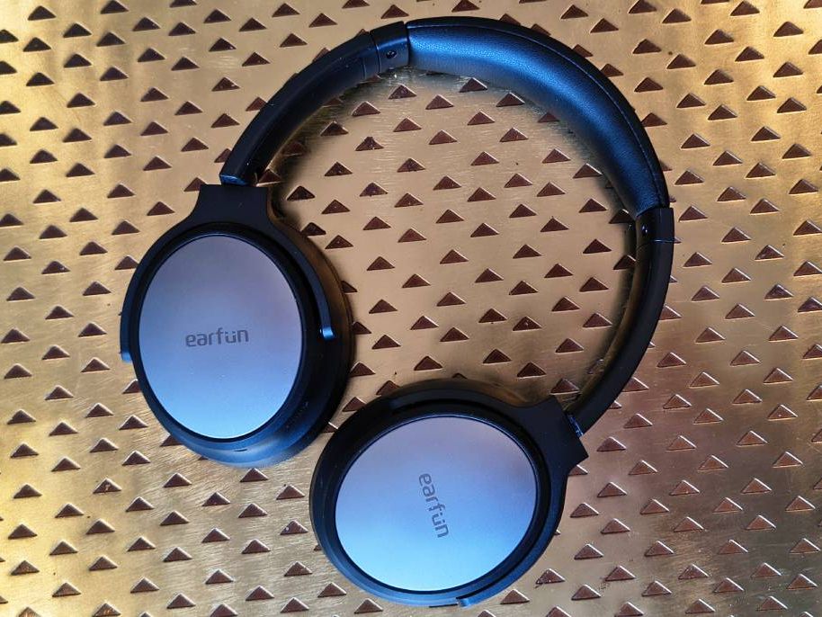 EarFun Tune Pro headphones review: Fantastic value | Cult of Mac