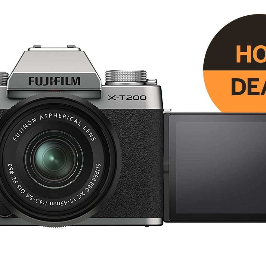 FUJIFILM X-T200 15-45mmレンズ付き $300 off the Fujifilm X-T200 + 15-45mm lens in incredible US