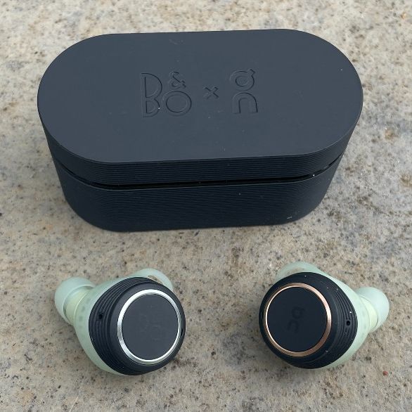 B&O Beoplay E8 Sport Headphones Review | Coach