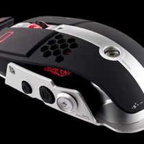 Tt eSports Level 10 M Mouse Review: A BMW For Your Hands | Tom's