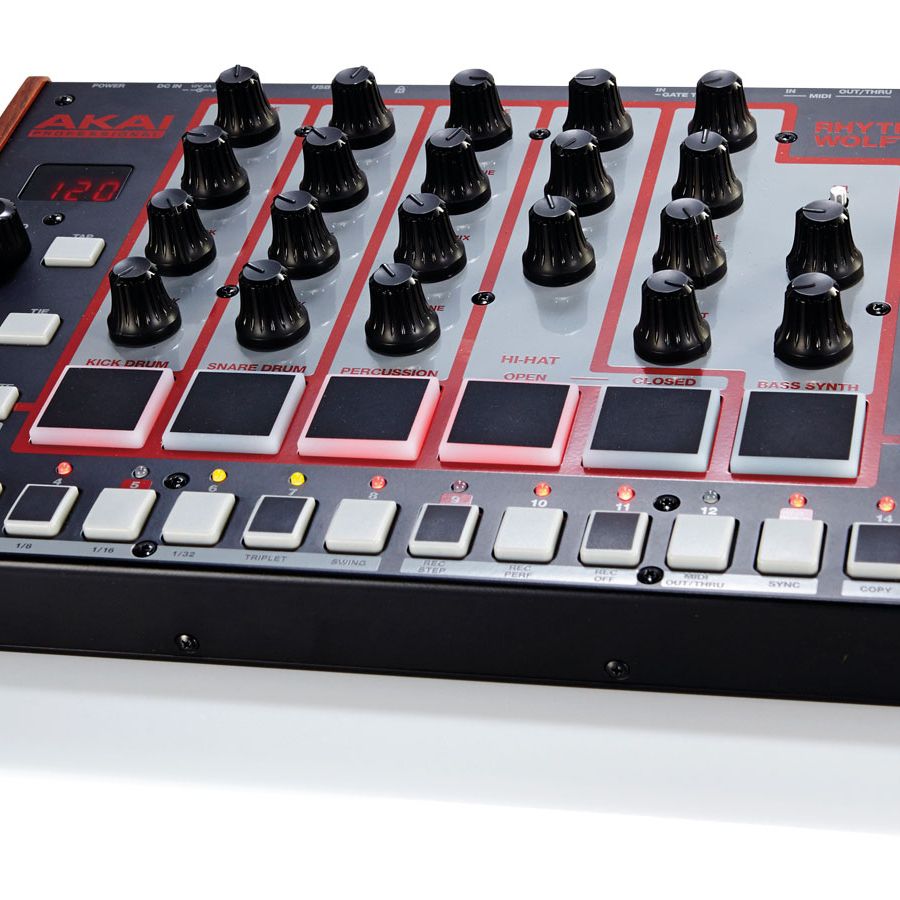 【動作確認済】AKAI PROFESSIONAL RHYTHM WOLF Akai Rhythm Wolf review | MusicRadar