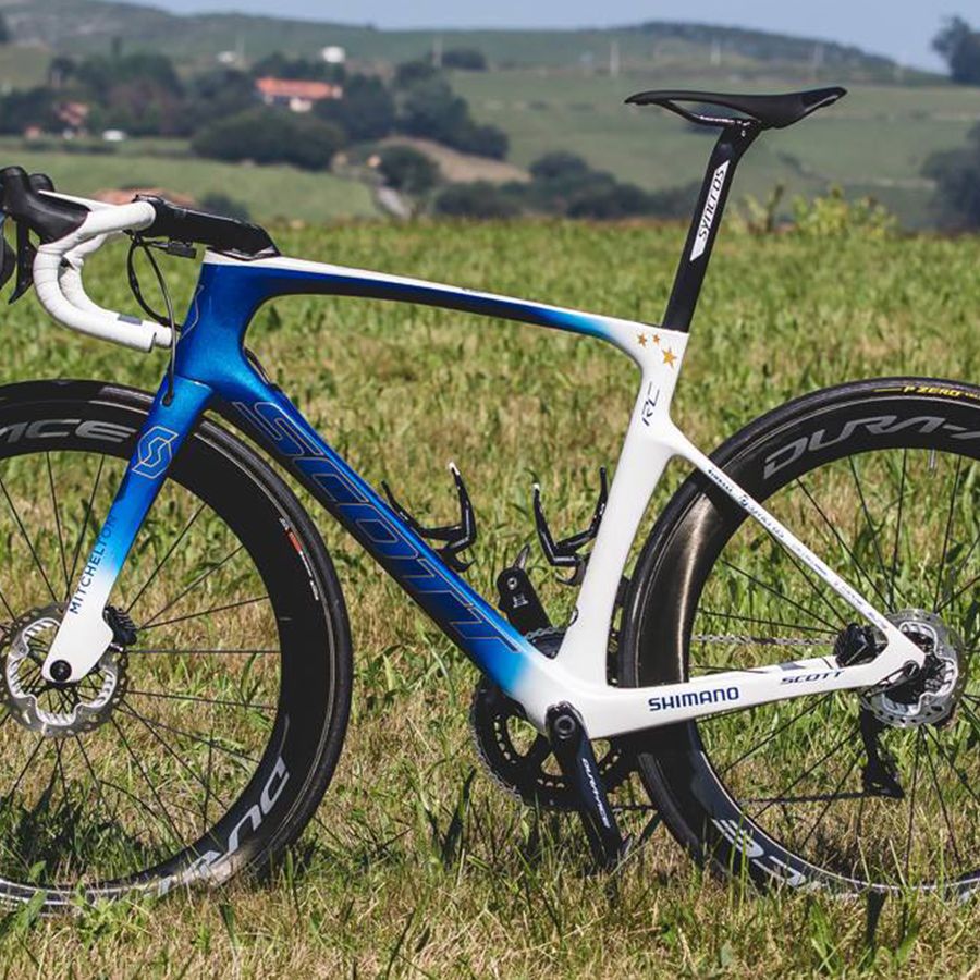 Matteo Trentin's custom-painted Scott Foil RC Disc - Gallery